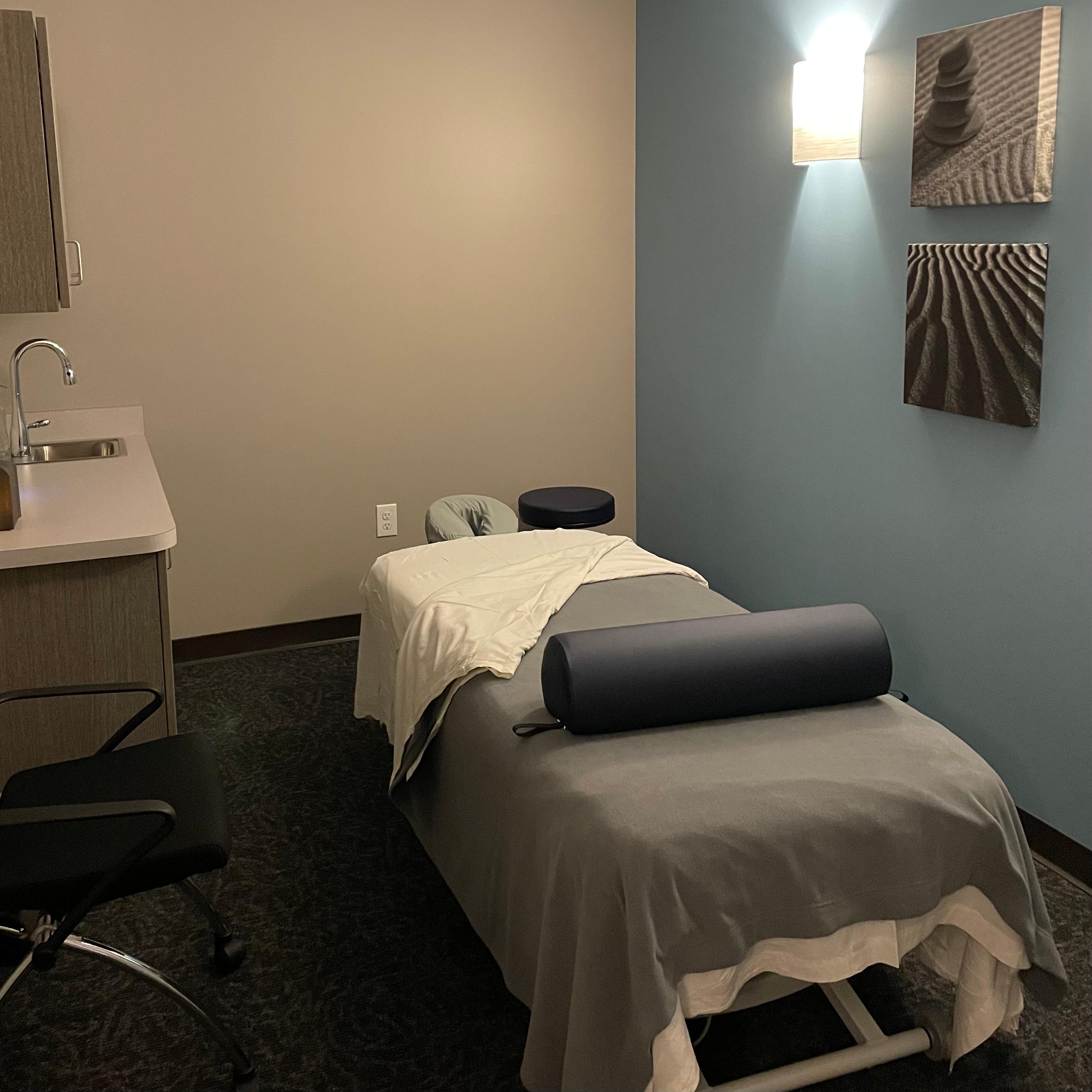 Hand & Stone Massage and Facial Spa