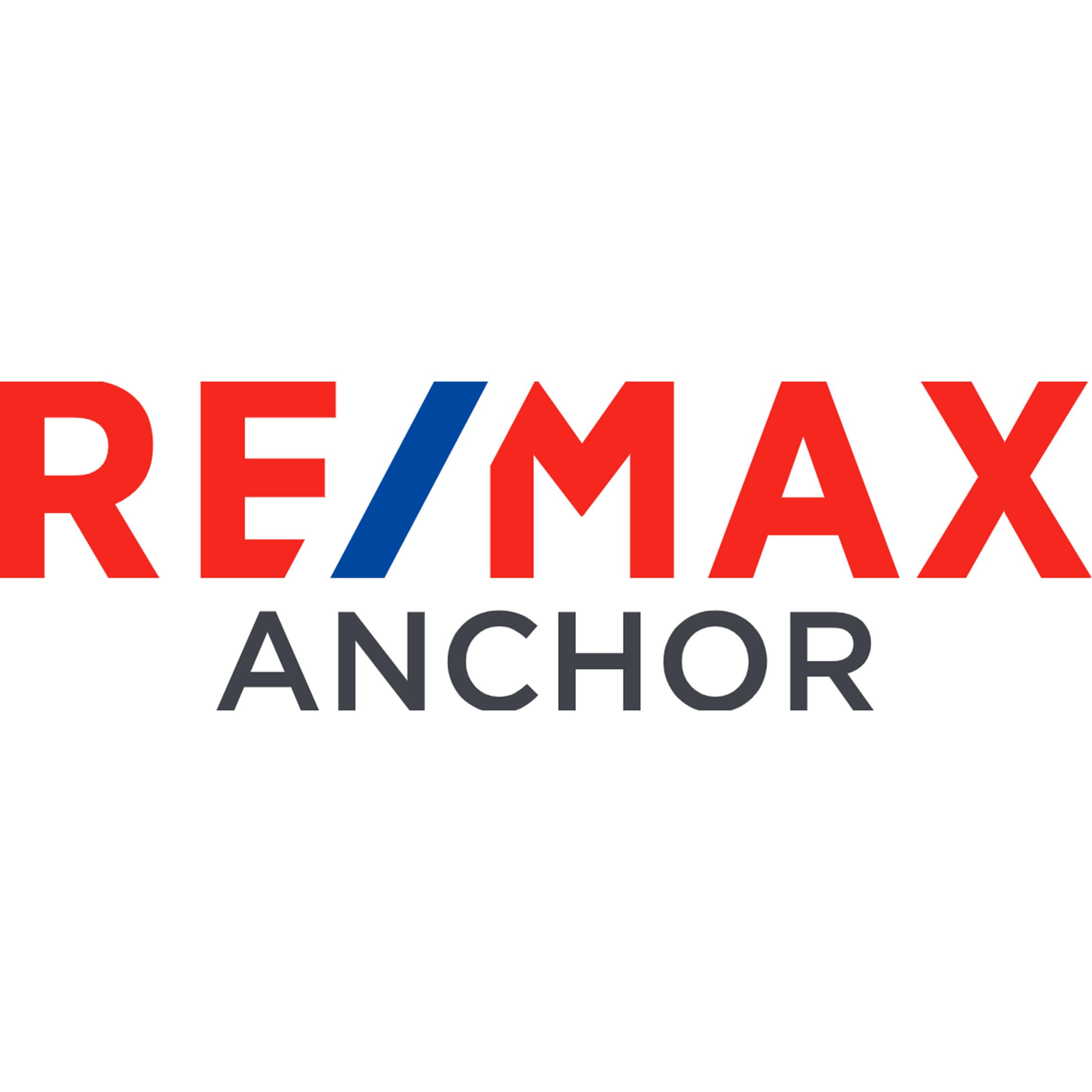 Daphne Gibler, REALTOR | RE/MAX Anchor