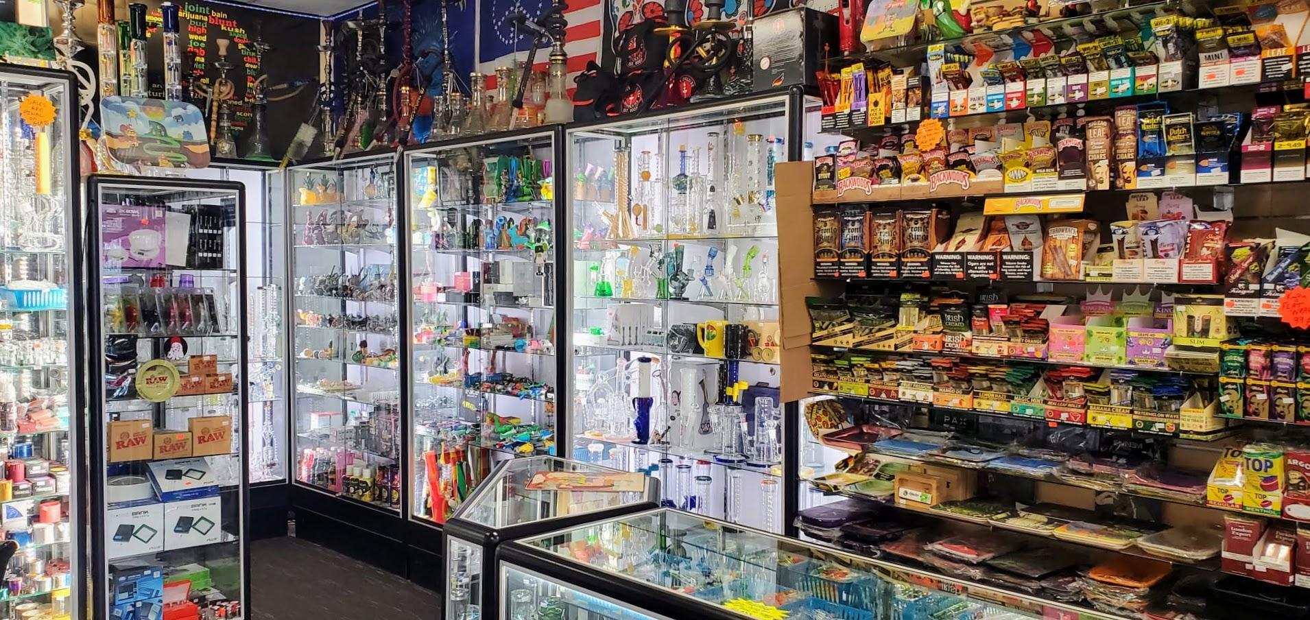 Denver Smokes And Vapes