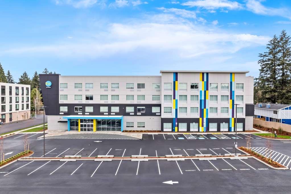 Tru by Hilton Aloha Beaverton