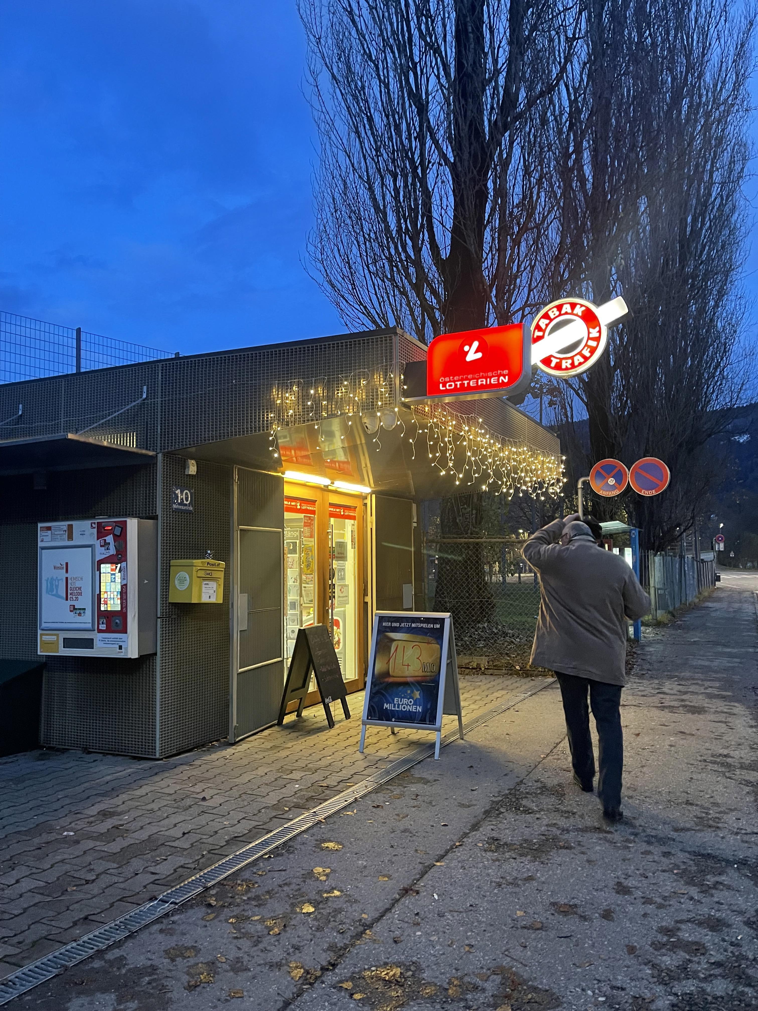 Kiosk beim Stadion Dursun Saskin