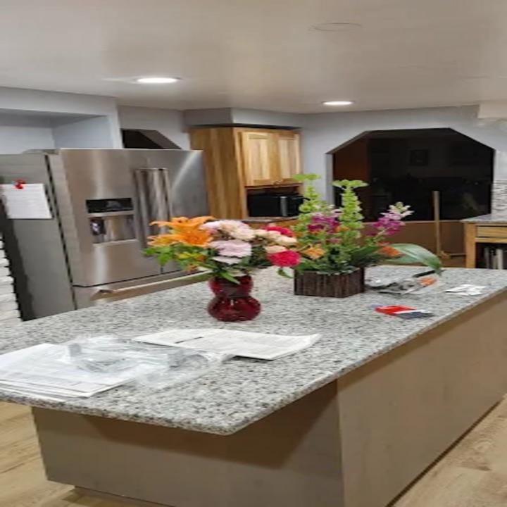 Gresham Door & Cabinet