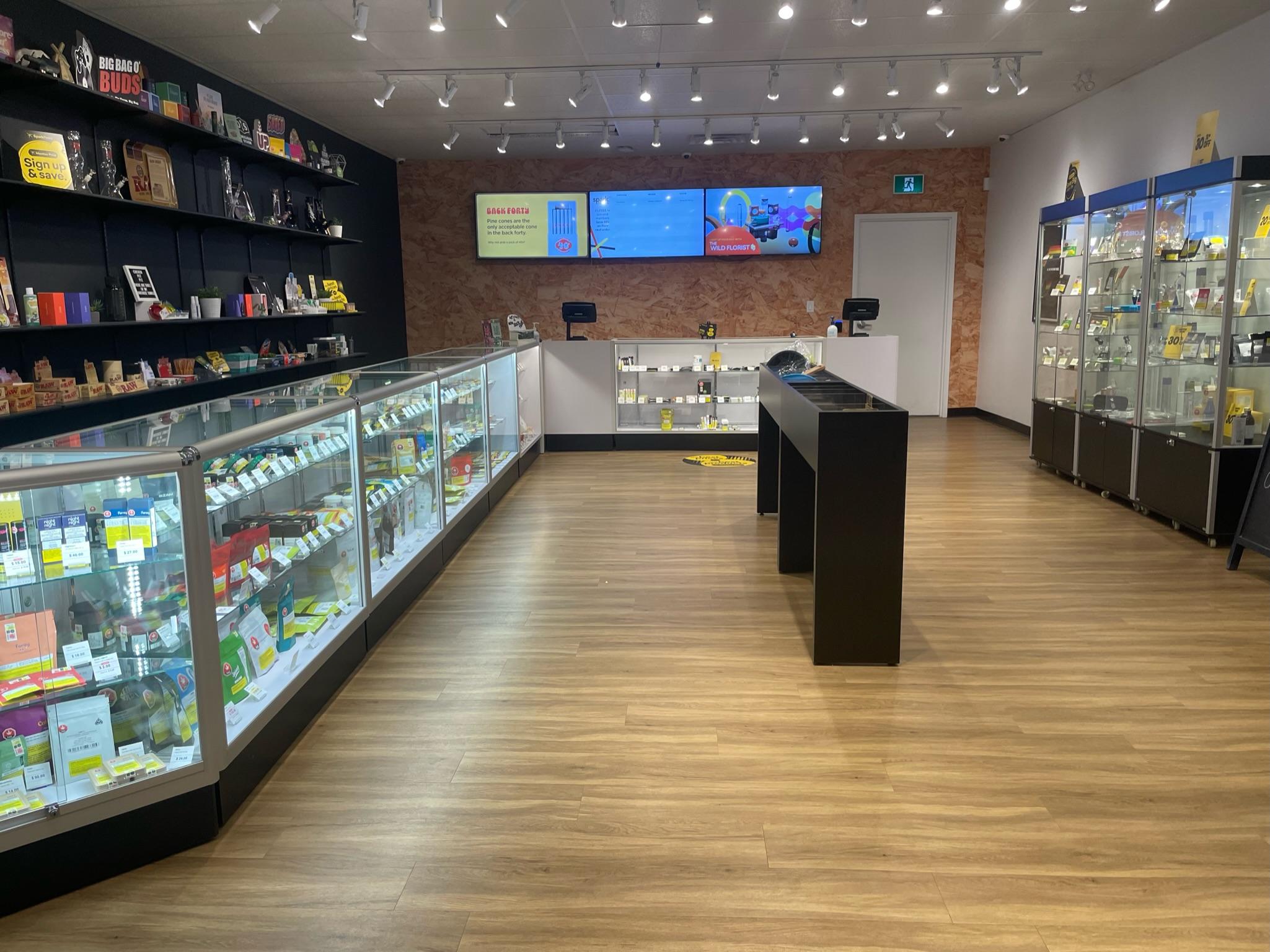 Friendly Stranger Cannabis Culture Shop | Orillia (Mississauga St E) Weed Store