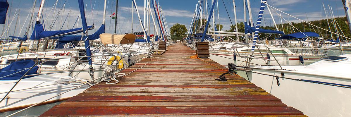 Davis Marine Training Inc