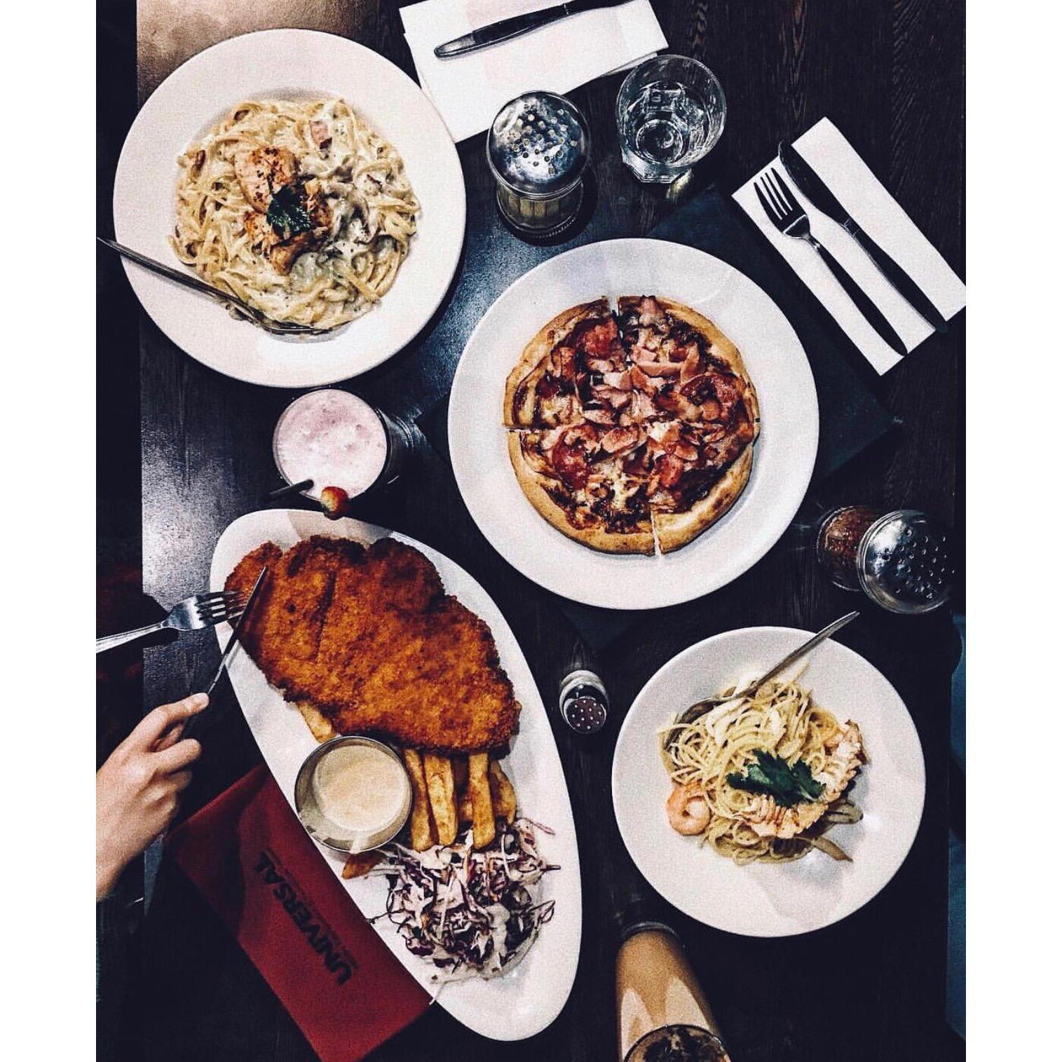 Universal Restaurant