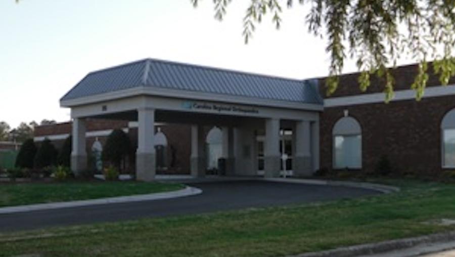 Carolina Regional Orthopaedics: Glenn E. MacNichol, MD