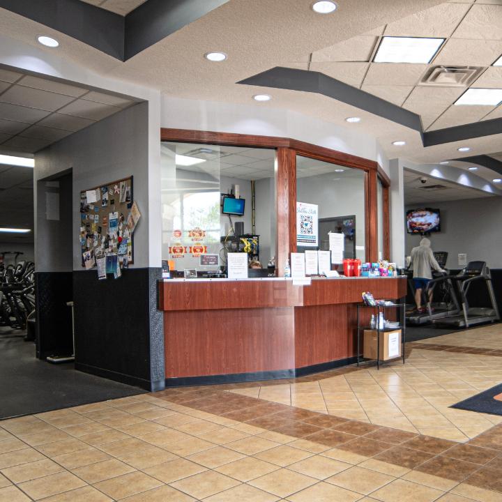 24 Elite Gyms Webb City