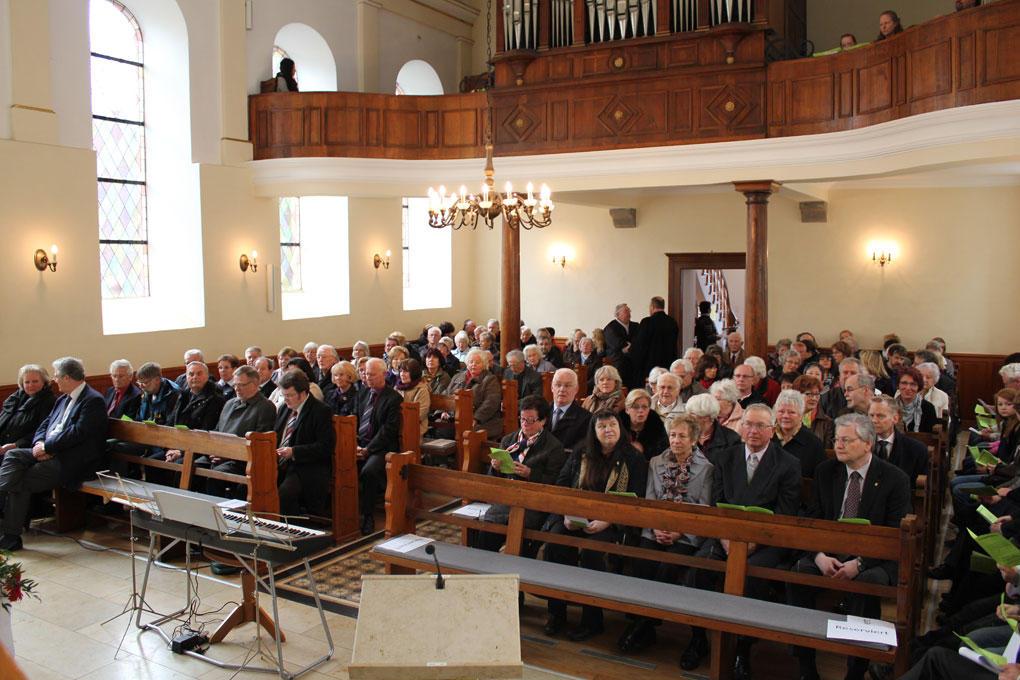 Evangelische Kirche Hellenthal - Evangelische Trinitatis-Kirchengemeinde Schleidener Tal