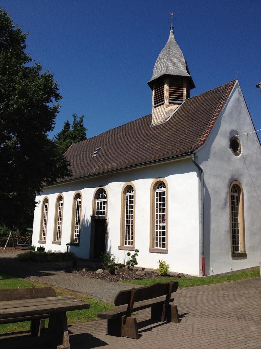Evangelische Kirche Heisters - Evangelische Kirchengemeinde Nieder-Moos