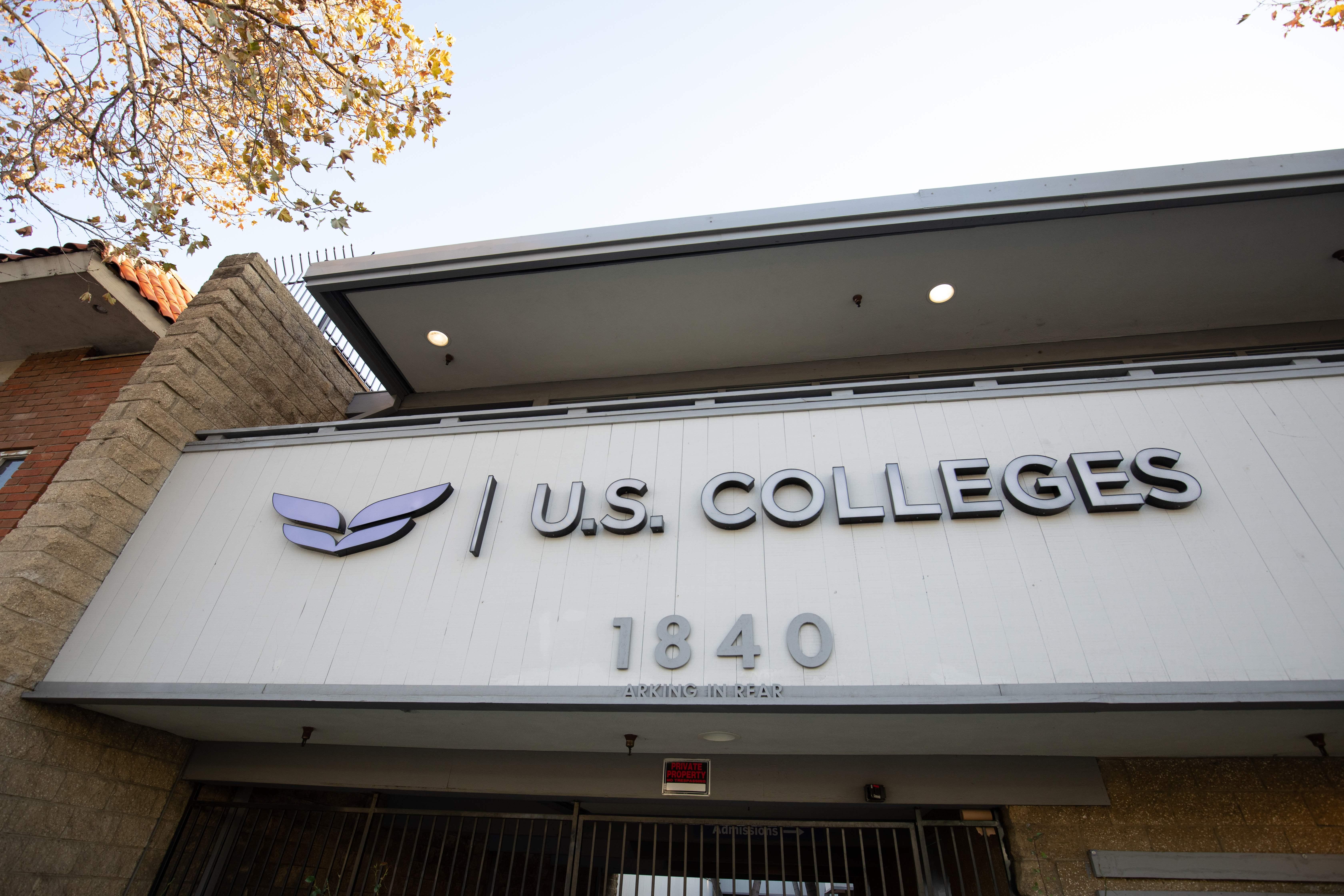 US Colleges - Santa Ana