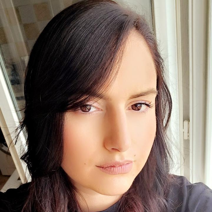 Guillem Shirley Médium Voyante Magnetiseuse Naturopathe Grasse