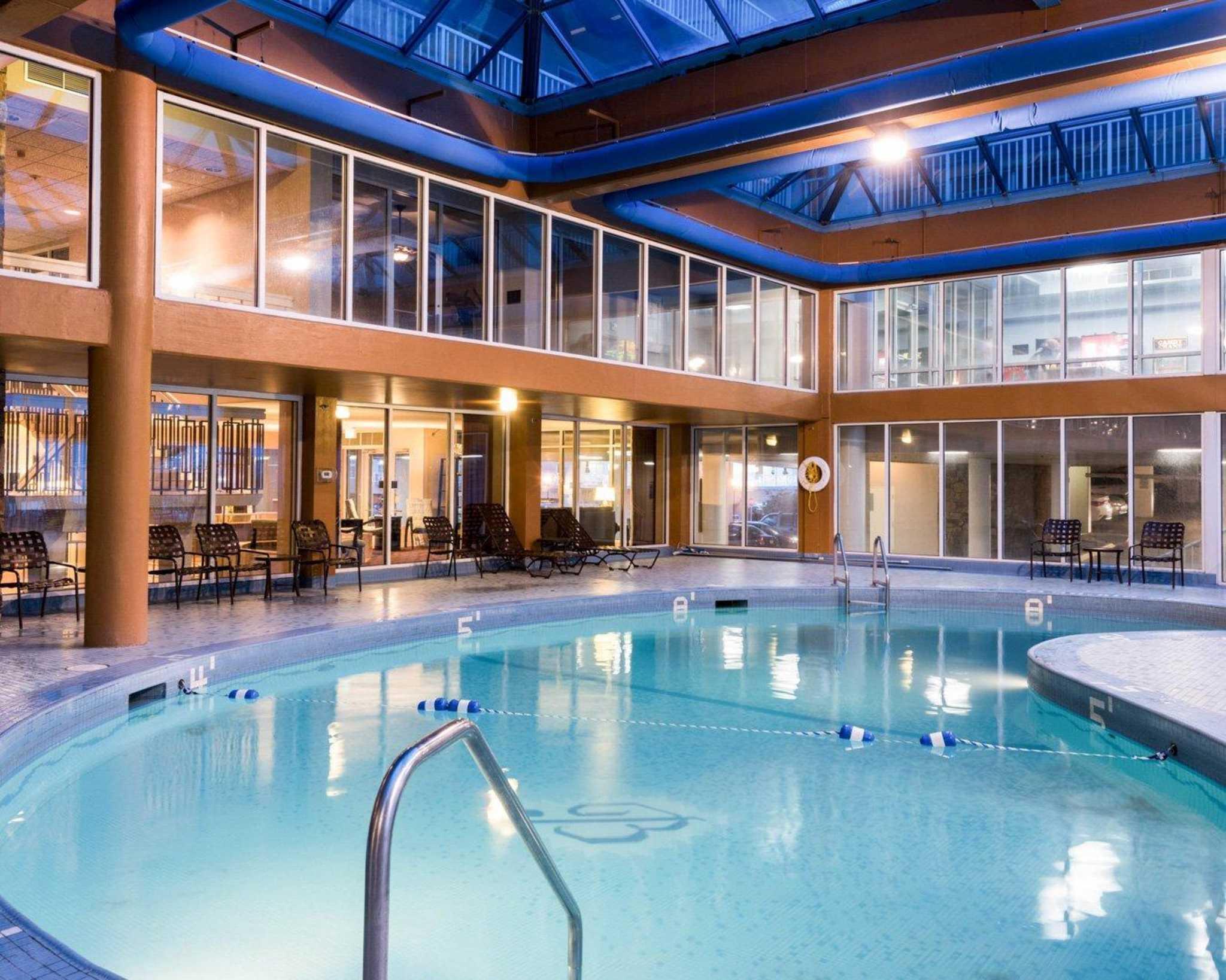 Quality Inn & Suites Beachfront