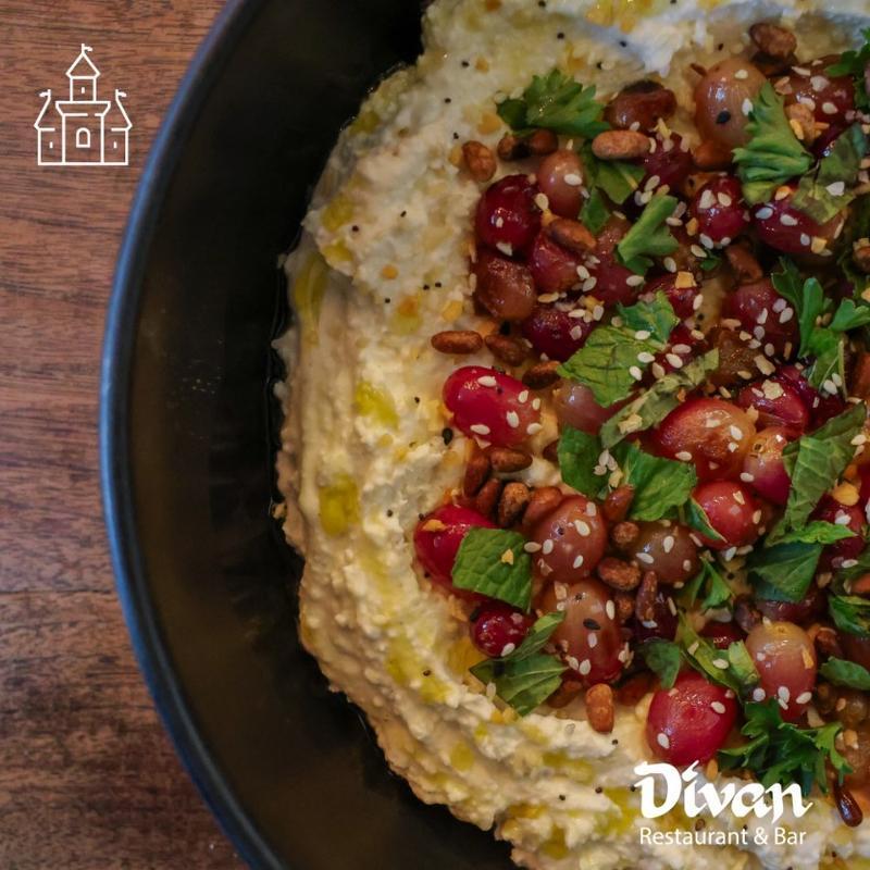 Divan Restaurant & Bar