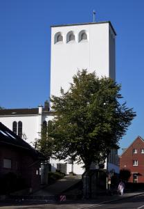 Erlöserkirche Übach - Evangelische Kirchengemeinde Übach-Palenberg