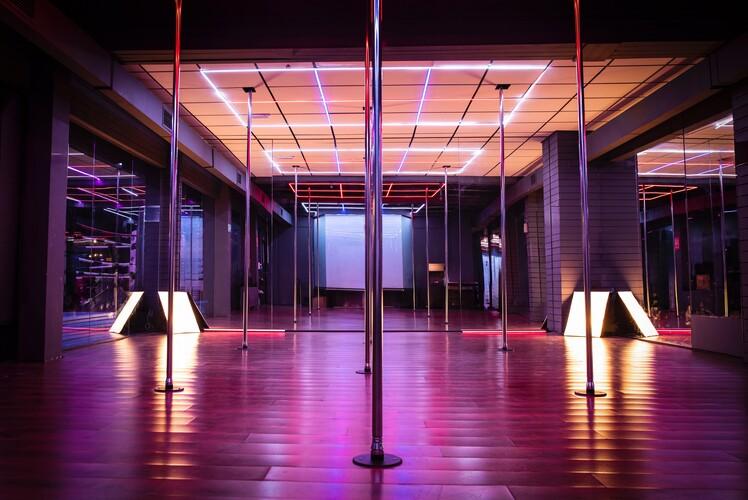 POLEFIT.MADRID - Pole Dance Studio -