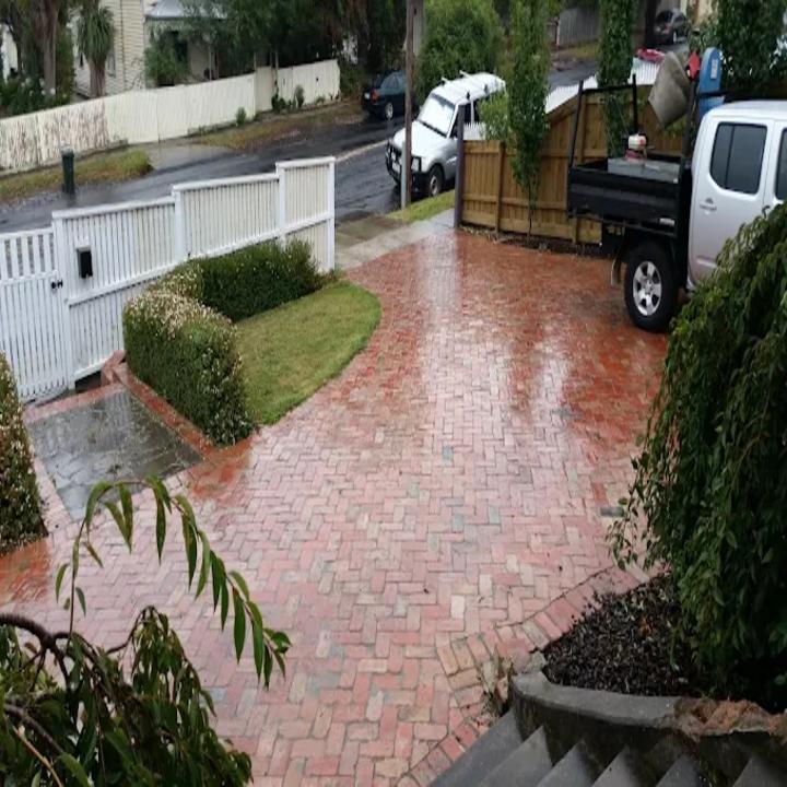 Britt's Paving & Landscaping