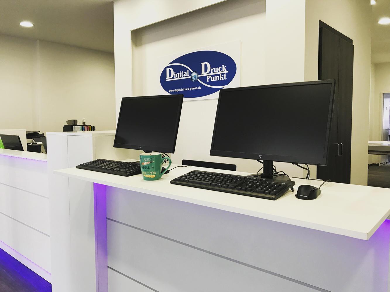 Digitaldruck-Punkt | T-Shirt Druck Köln | Copyshop Köln