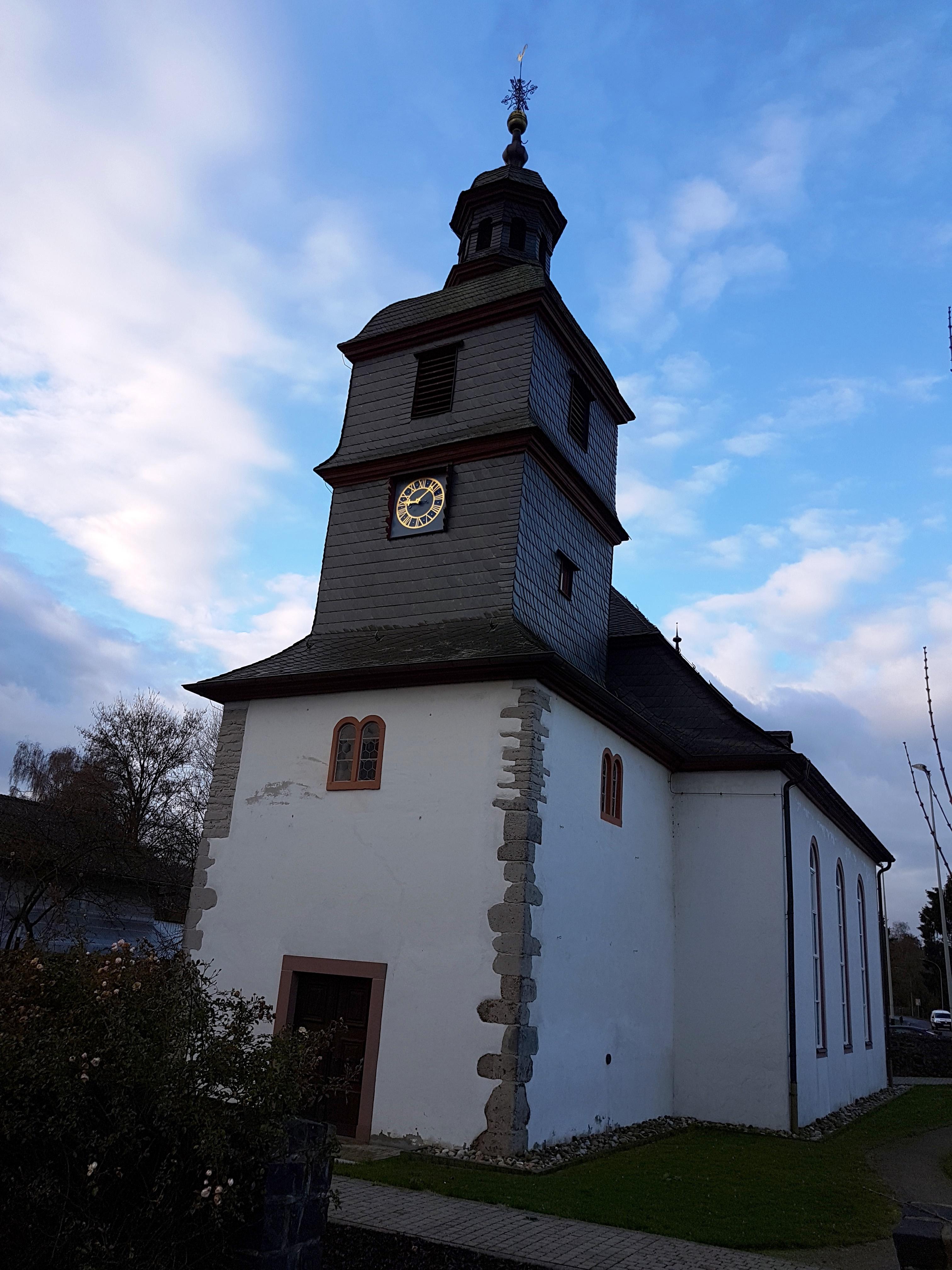 Evangelische Kirche Laubach-Wetterfeld - Evangelische Kirchengemeinde Wetterfeld