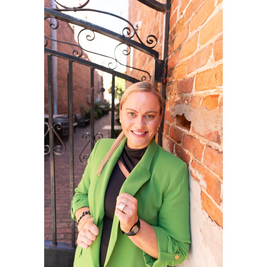Kara Pleasant, Realtor