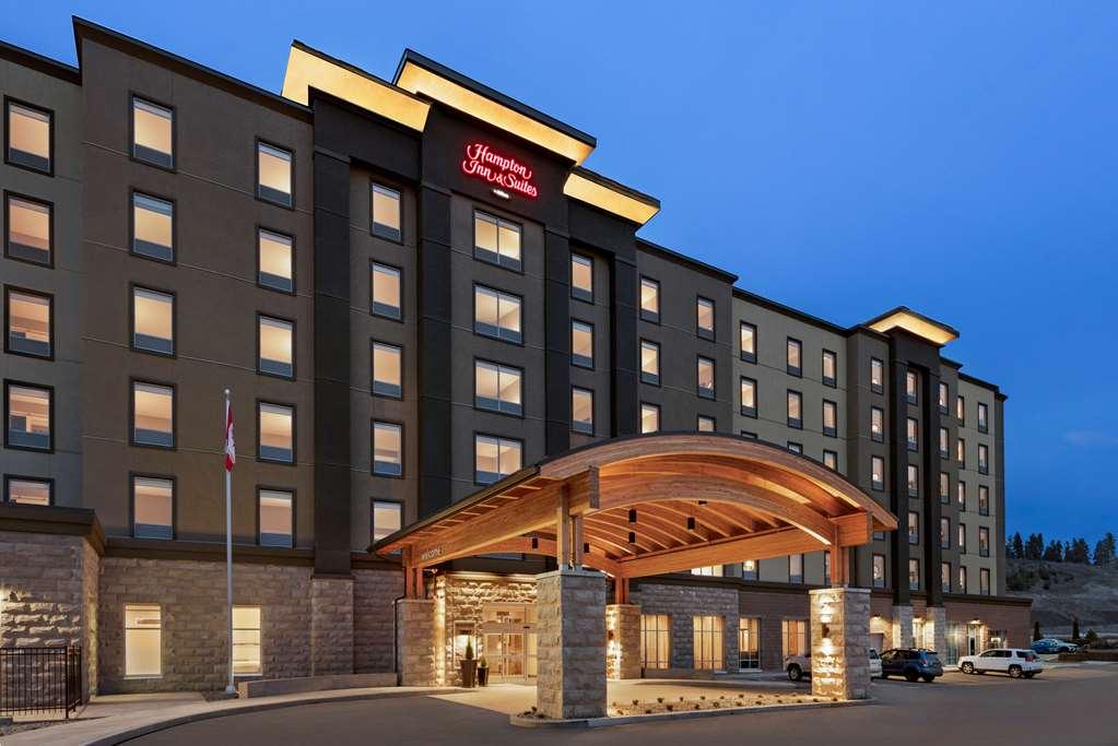 Hampton Inn & Suites by Hilton Kelowna Airport