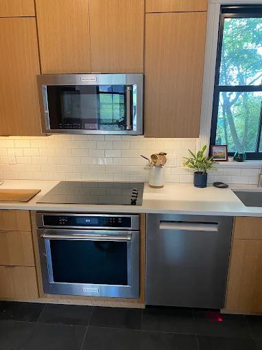 Nick's Appliance Delivery and Installation