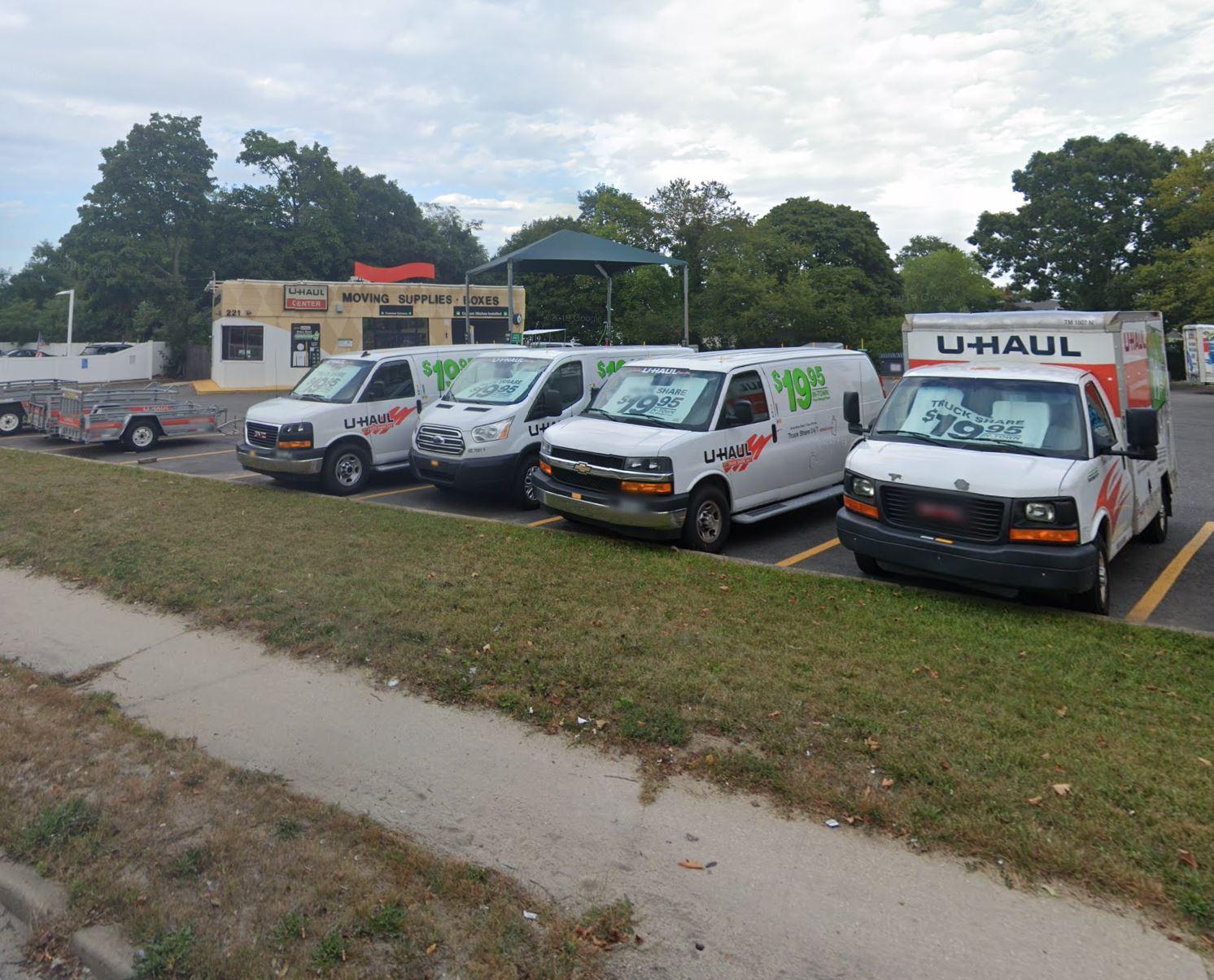 U-Haul of E Islip
