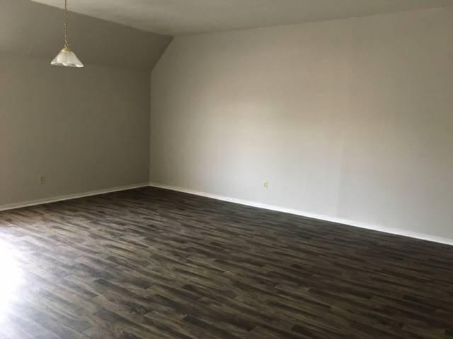 32ten on the Blvd Apartments