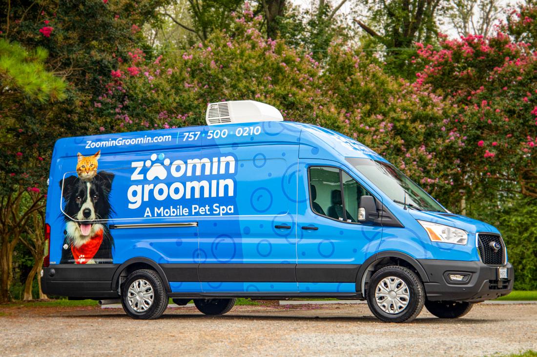 Zoomin Groomin