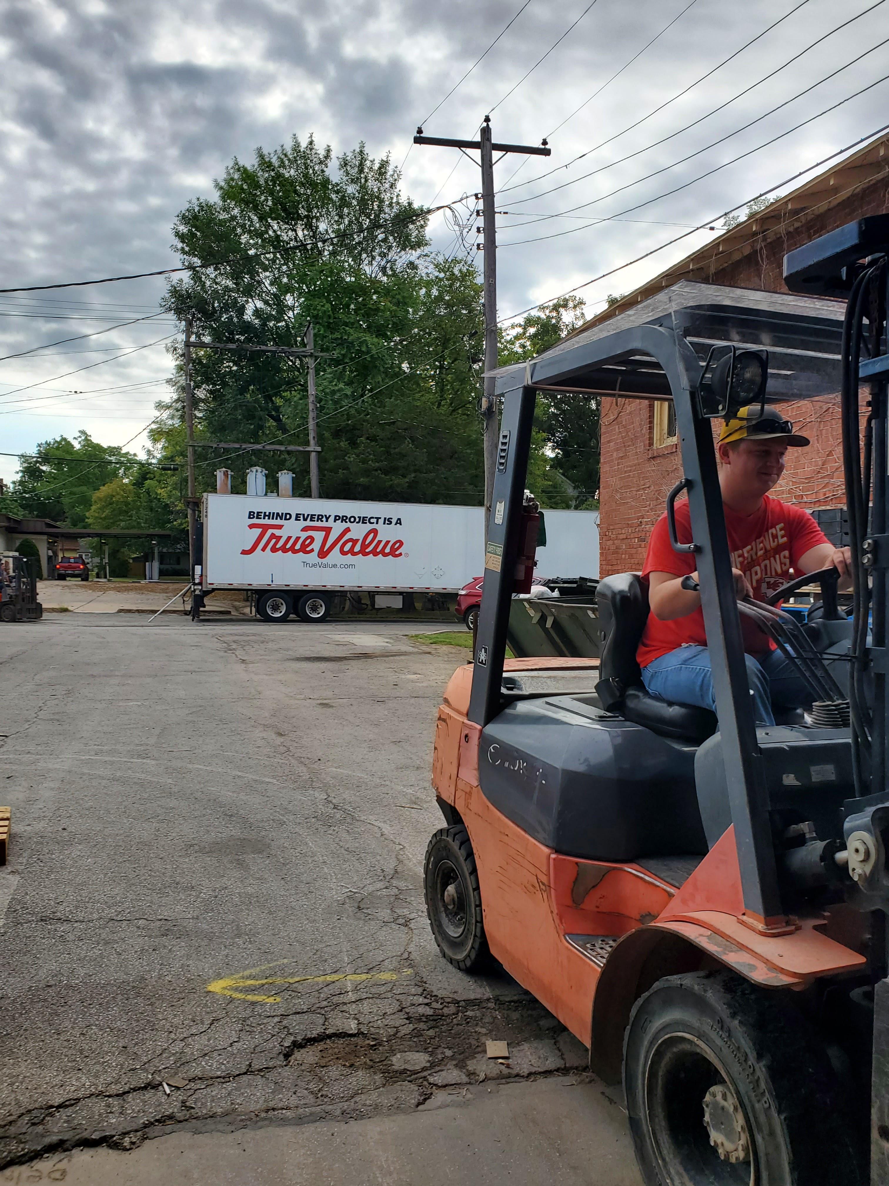 Fredonia True Value Hardware