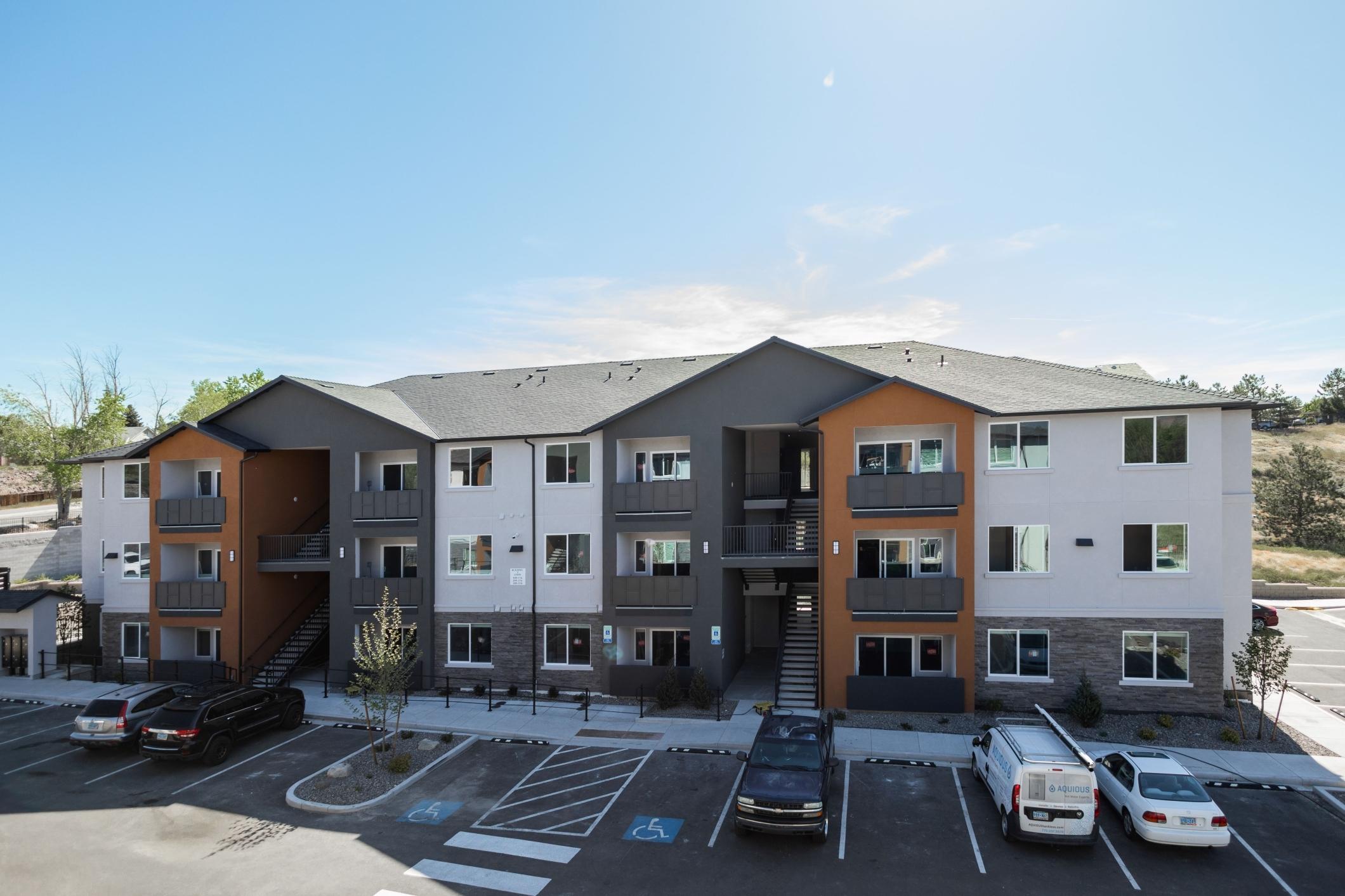 Canyon's Edge Apartments