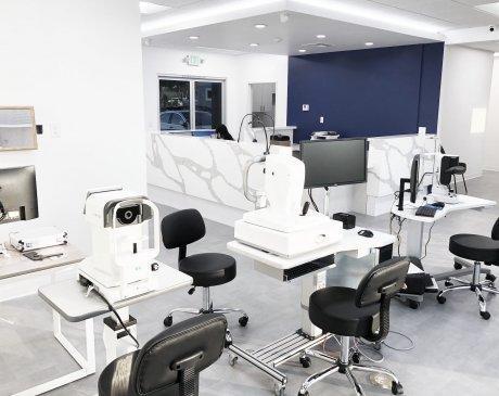 Renew Eye Clinic: Michael Choi, M.D.