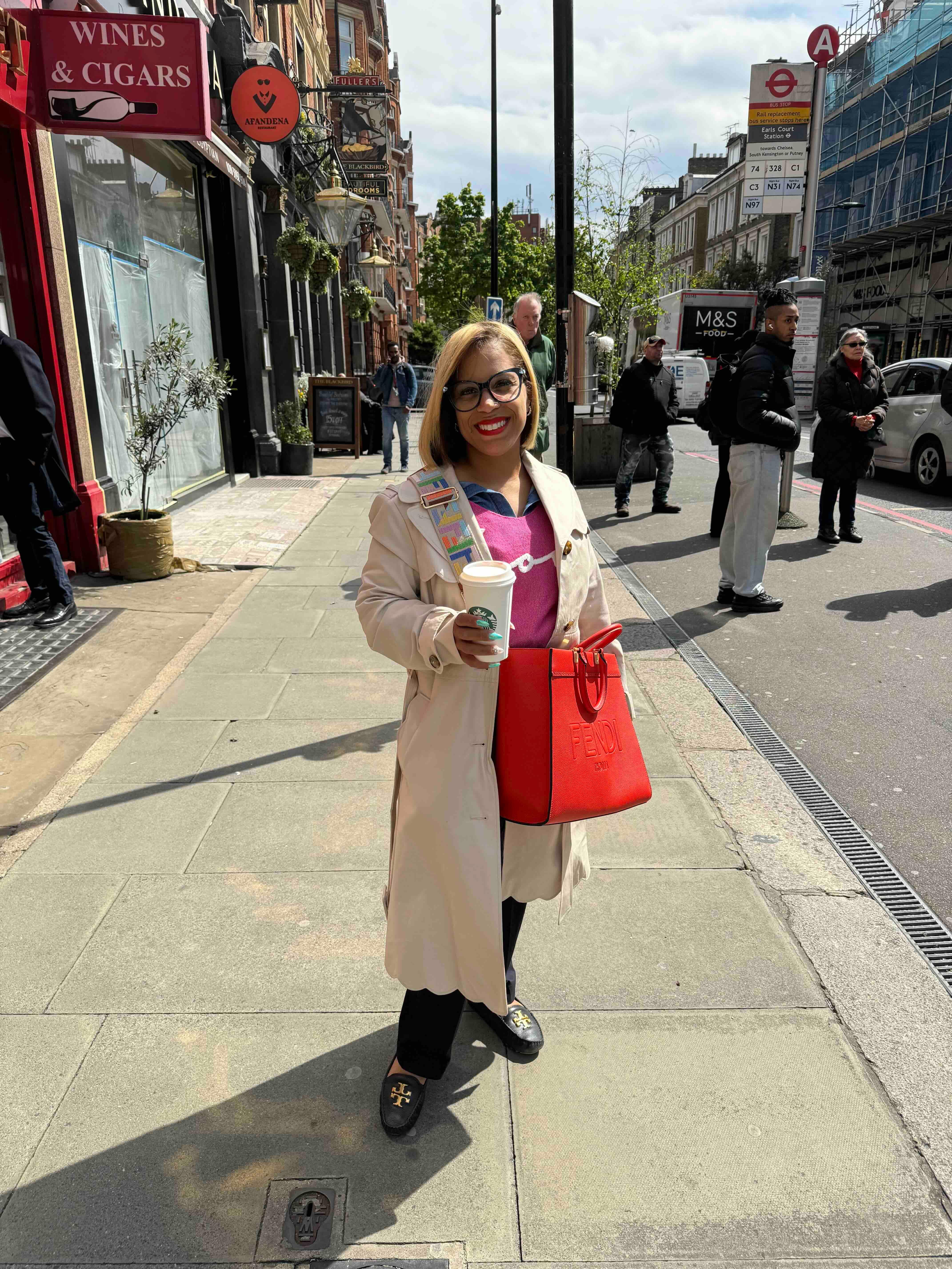 Dr. MELISSA GOMES, PhD, PMHNP-BC, FNAP