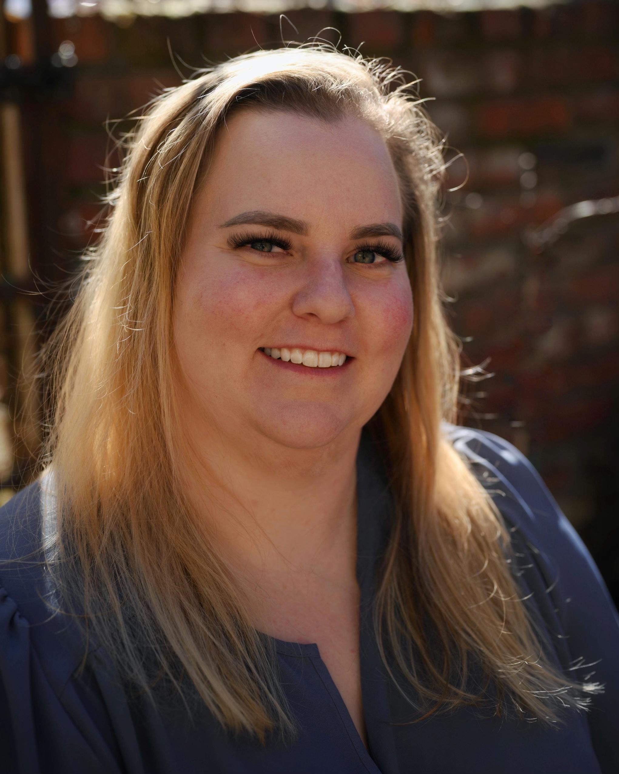 Armstrong, Rhiannon, A