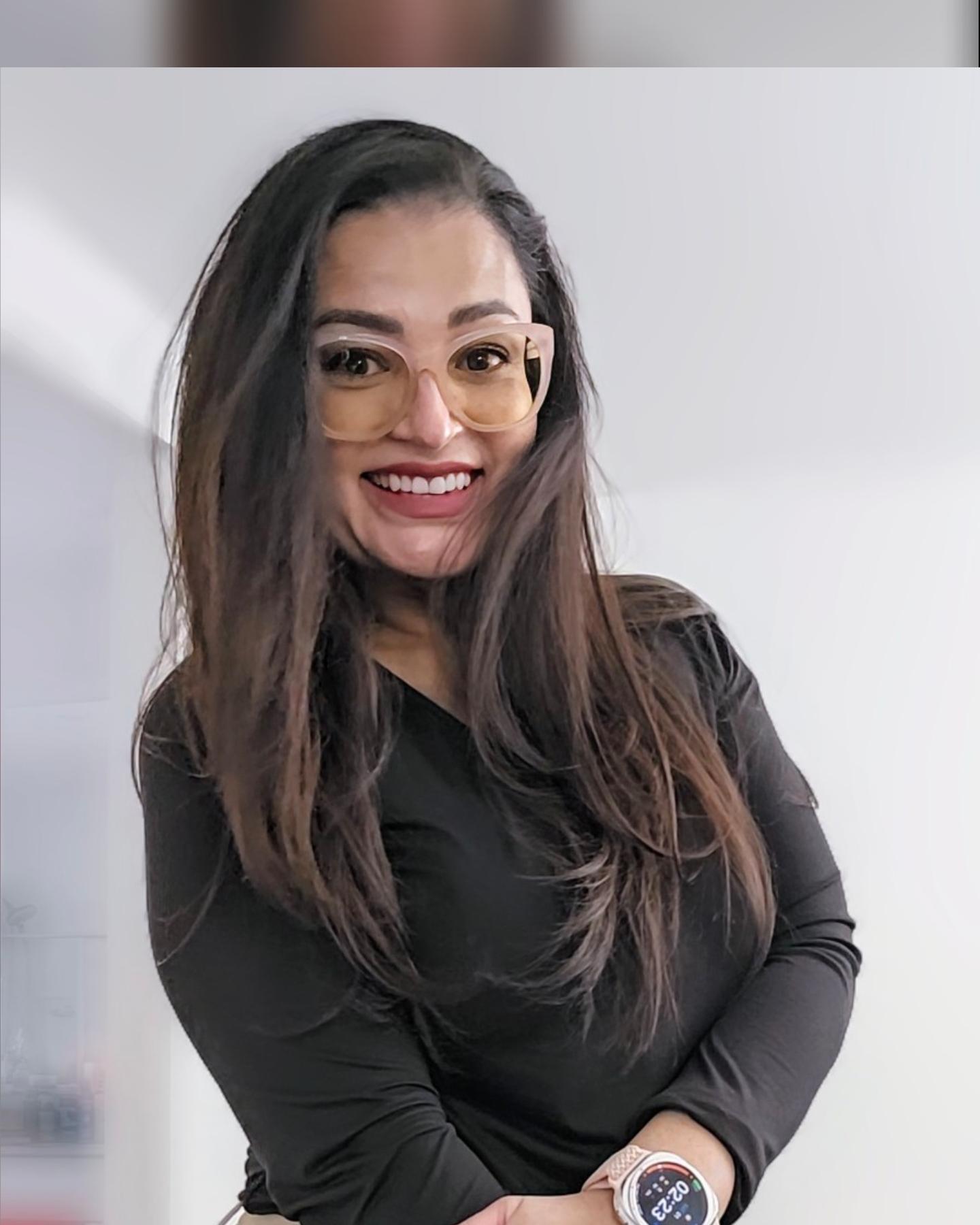 Dr. YESENIA OCHOA, DNP, APRN, FNP-C