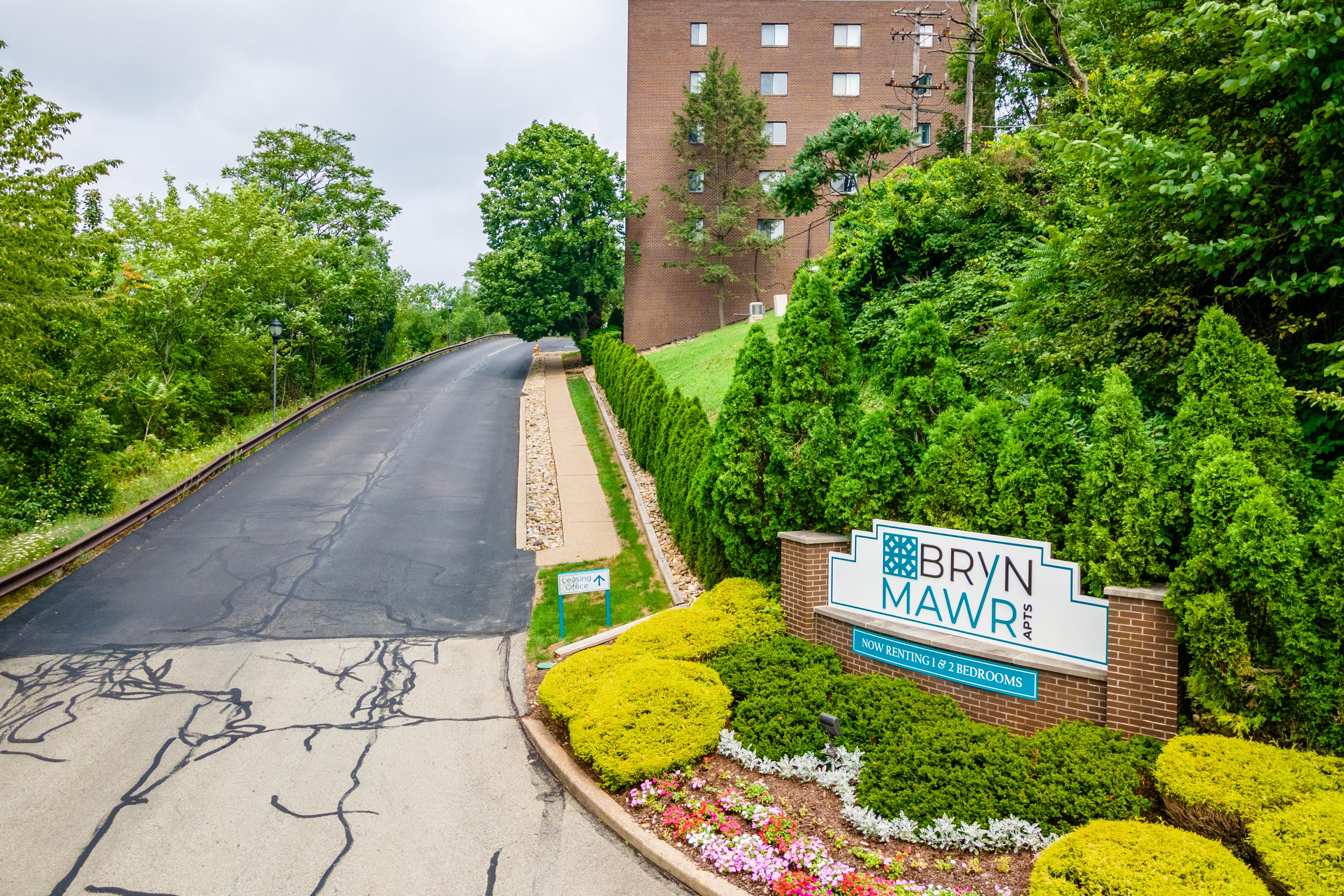 Bryn Mawr Apartments
