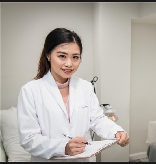 Dr. Christy Chiang, L.Ac