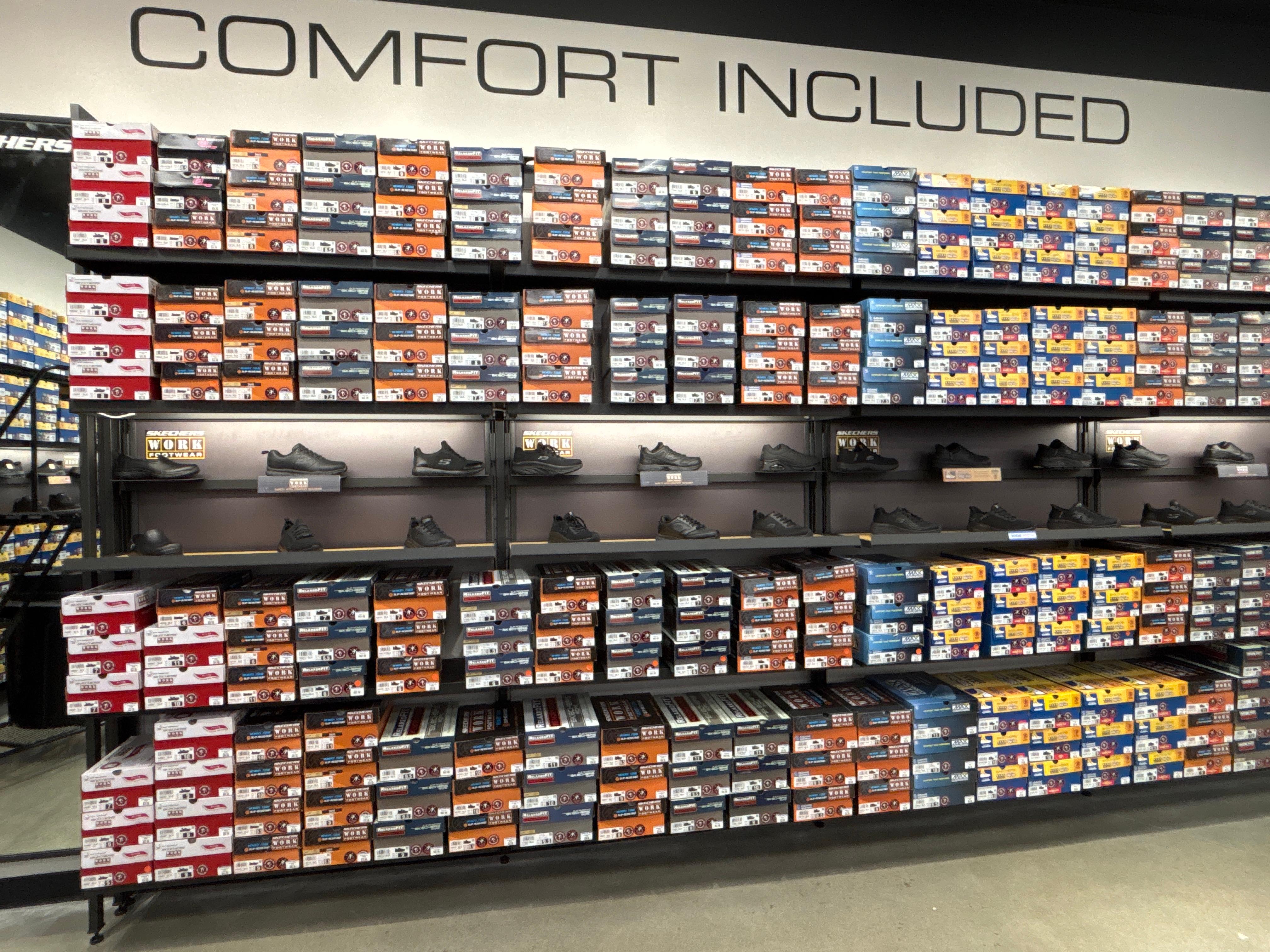 SKECHERS Warehouse Outlet