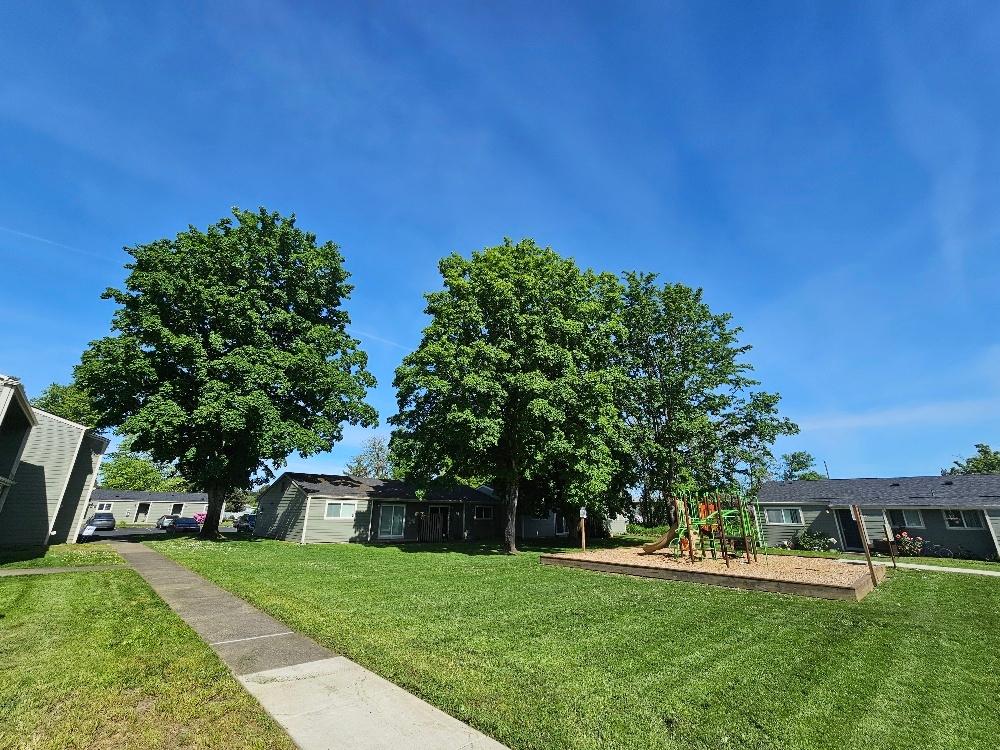 Park Manor Apartments