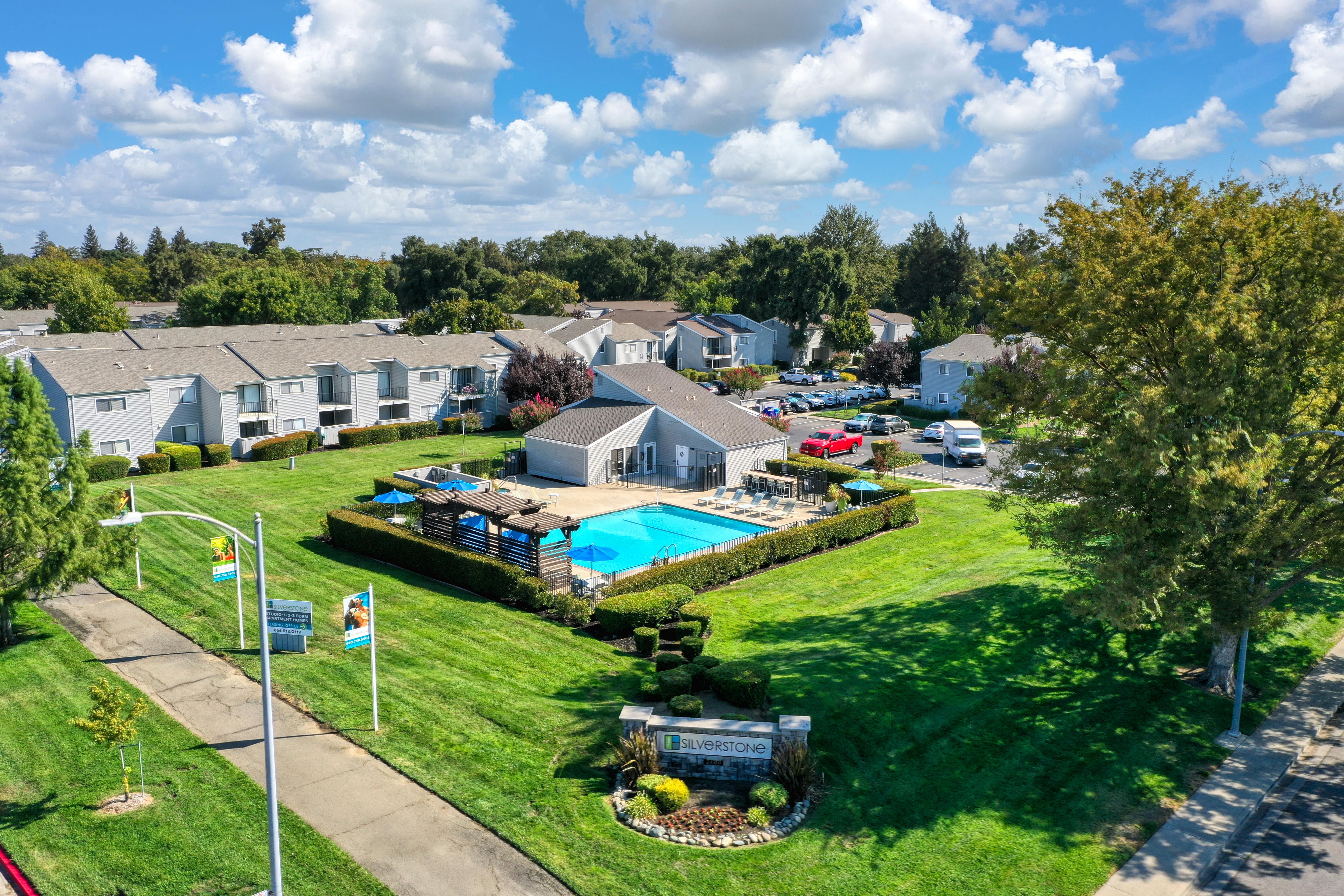 Silverstone Apartments