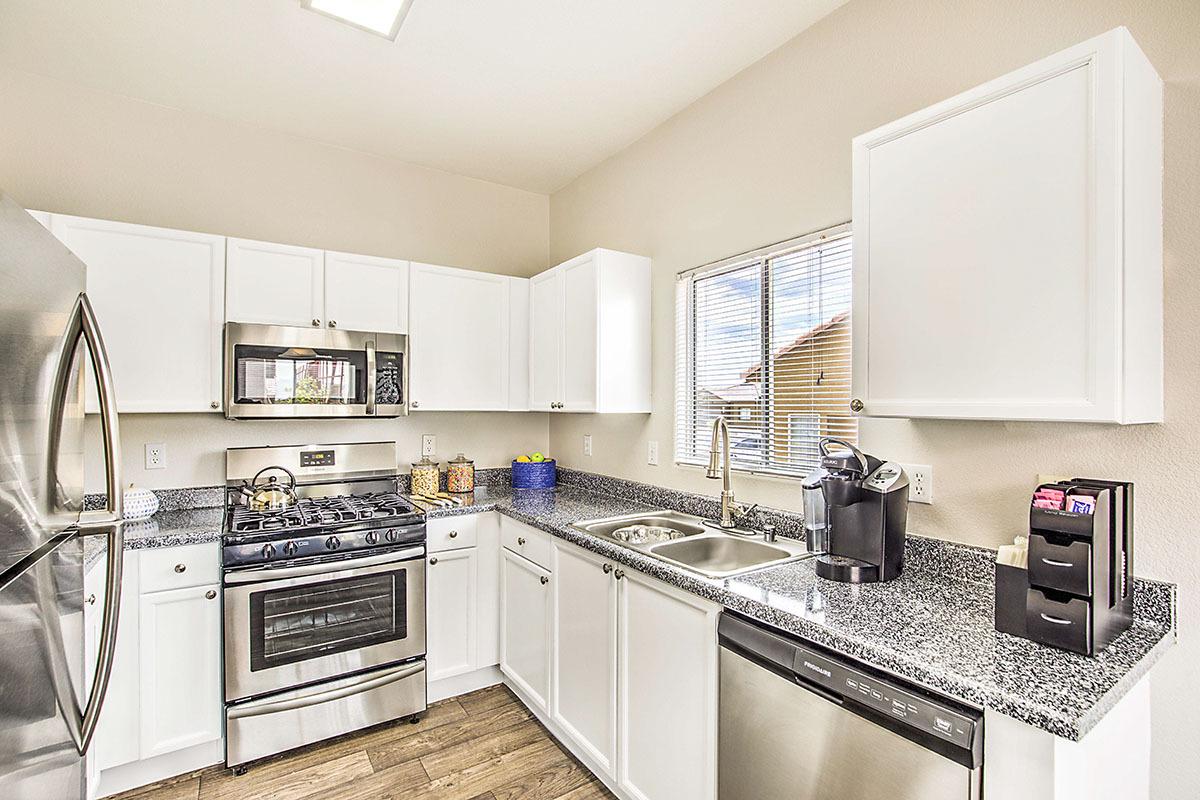 Diamond Vista Apartments