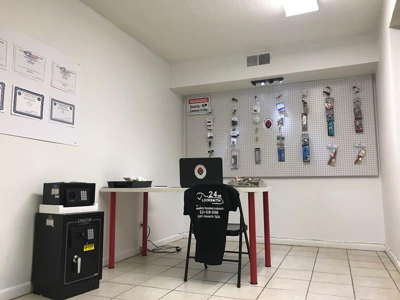 Immediate Response Locksmith San Antonio