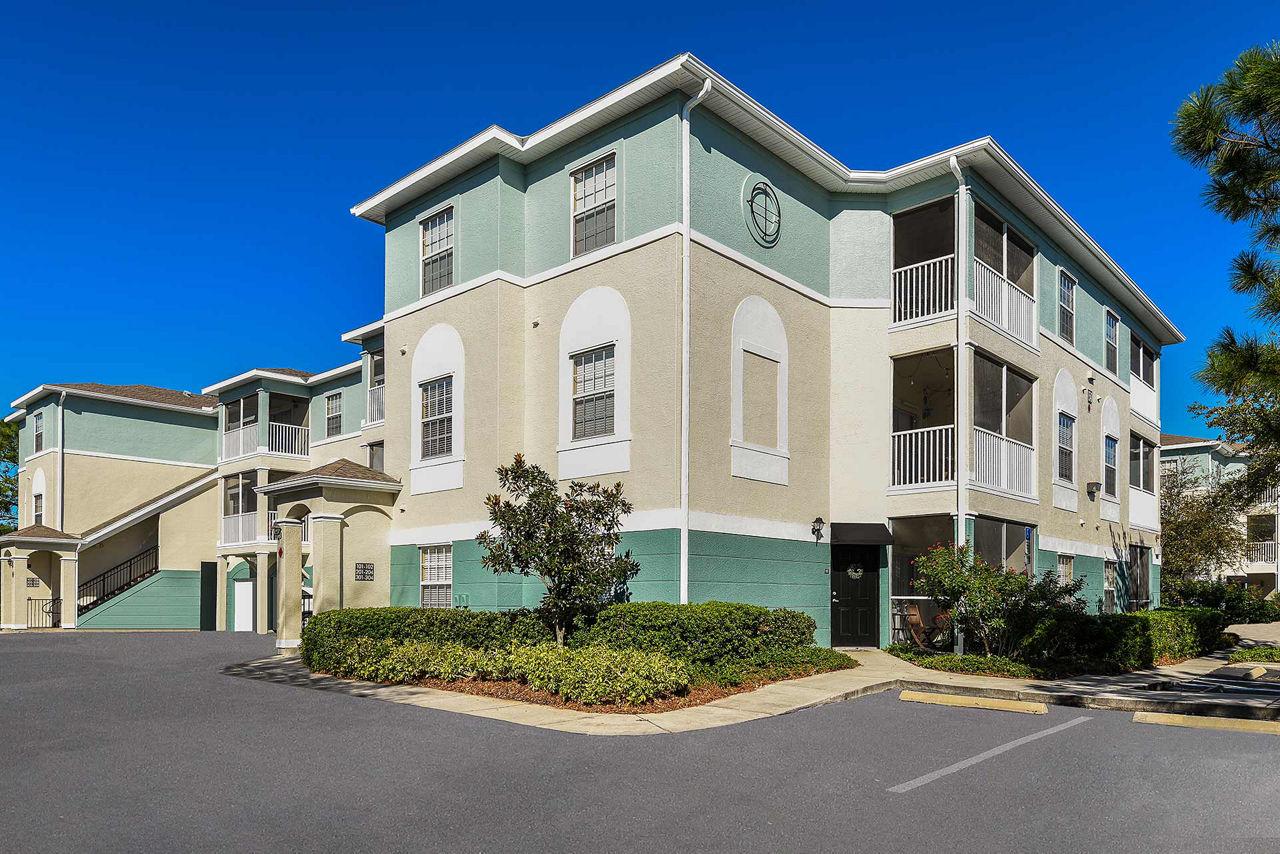 Villas at Gateway Apartments