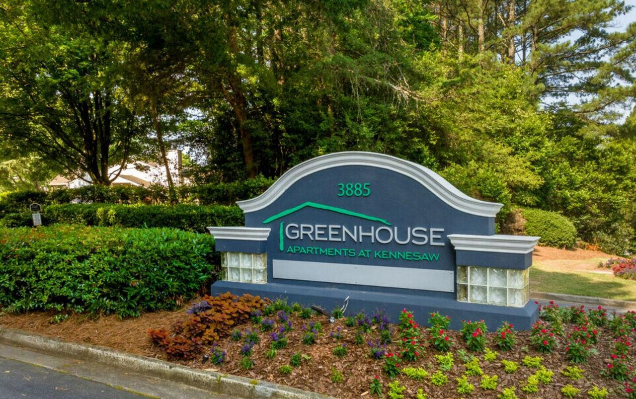 Greenhouse Apartments