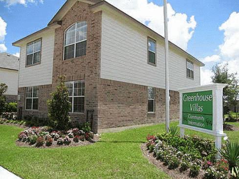 Greenhouse Villas Apartments