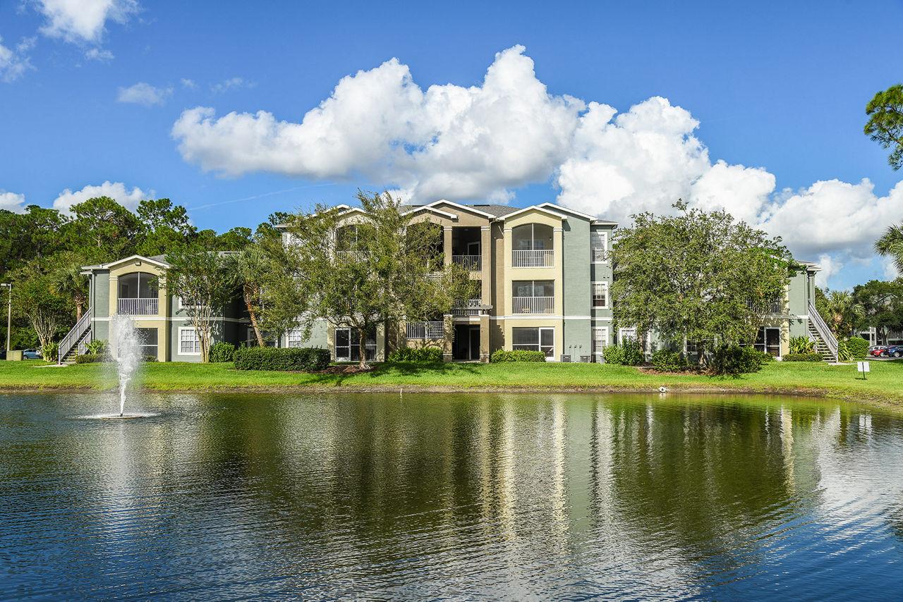 Stonebrook Apartments