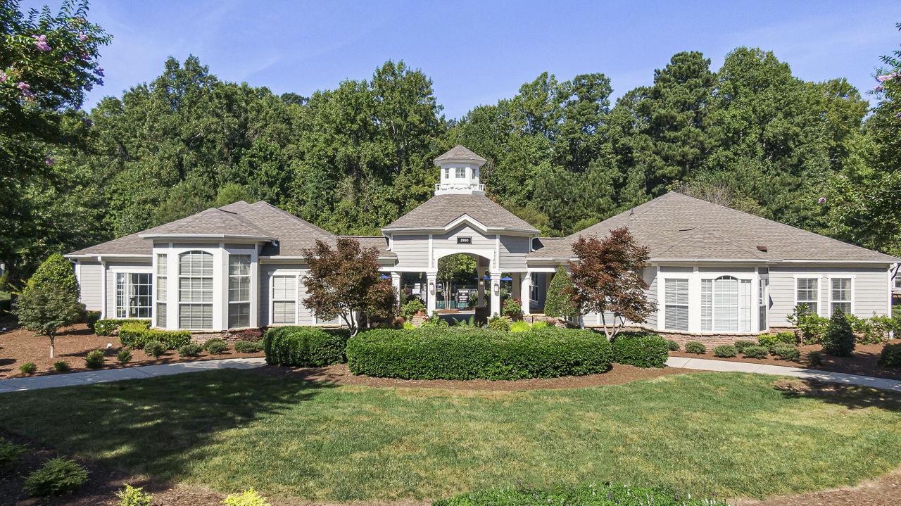 Encore at the Park Apartments