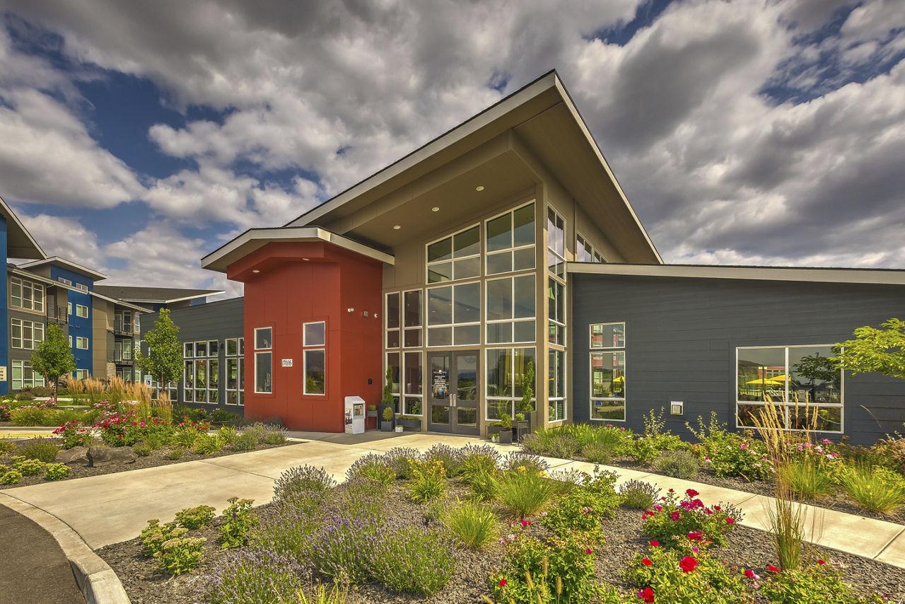 Bella Tess Apartments