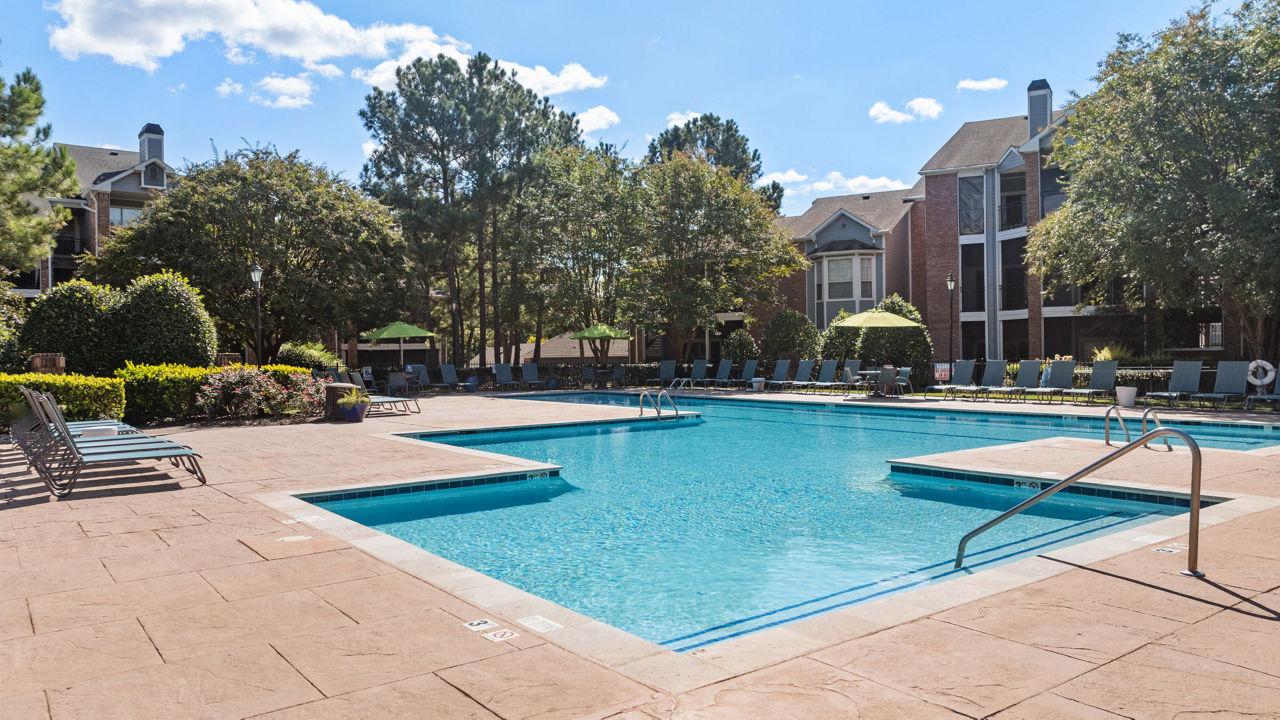 Cary Greens at Preston Apartments