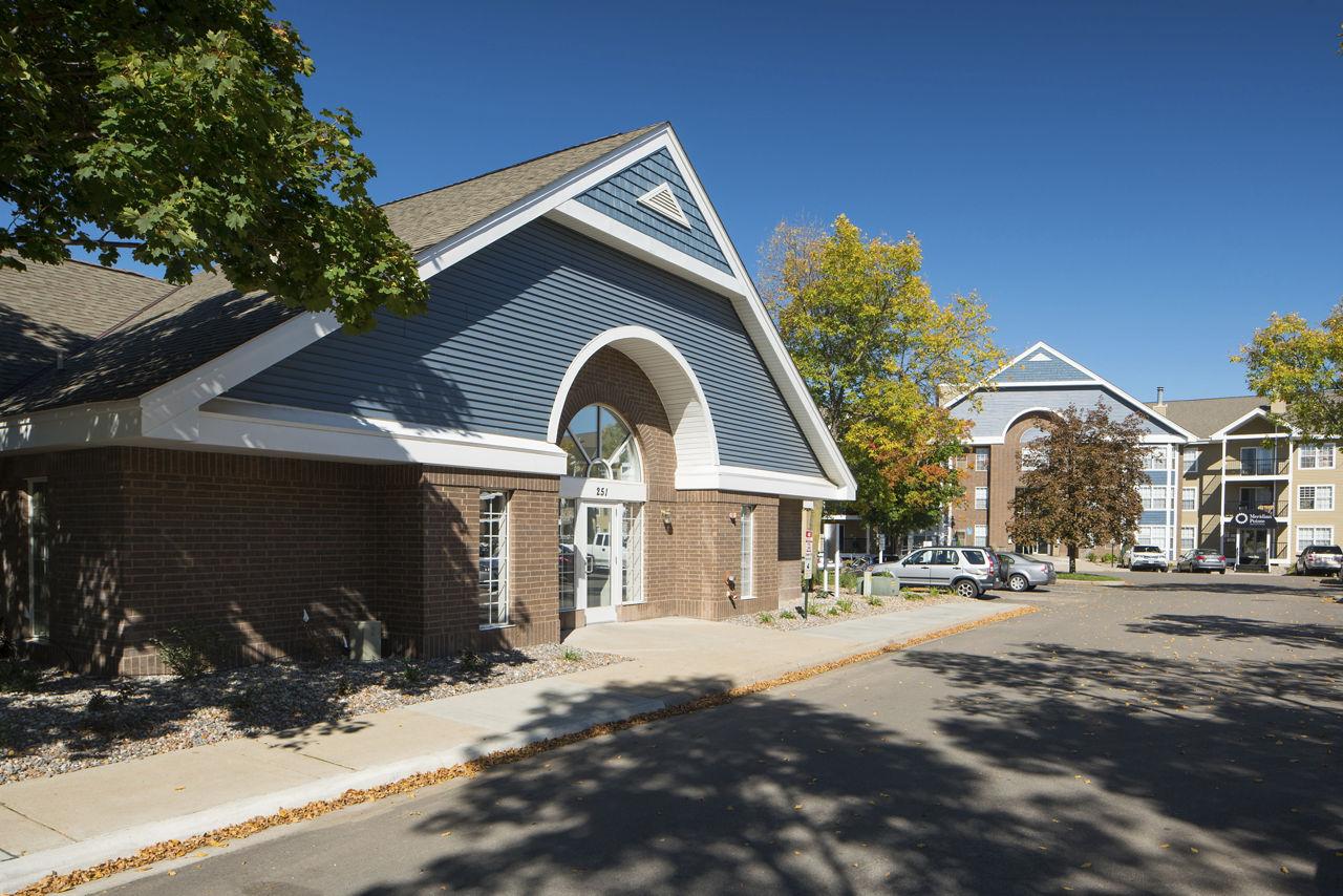 Meridian Pointe Apartment Homes