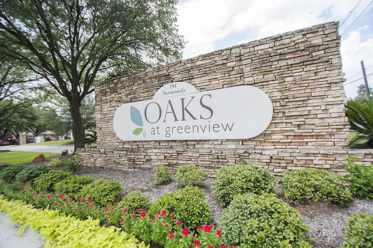 Oaks at Greenview